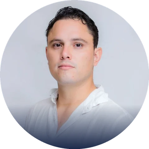 Igor Febles, Asesor Inmobiliario Certificado